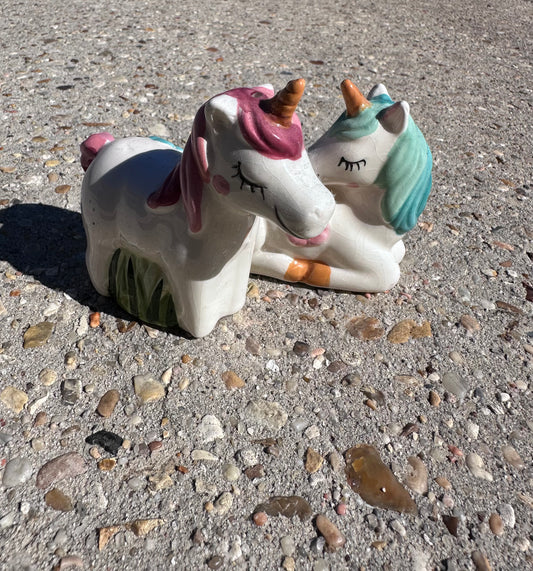 Unicorn salt & pepper shakers